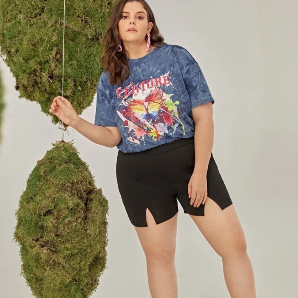 Graphic Tee - Picture 3 of 3